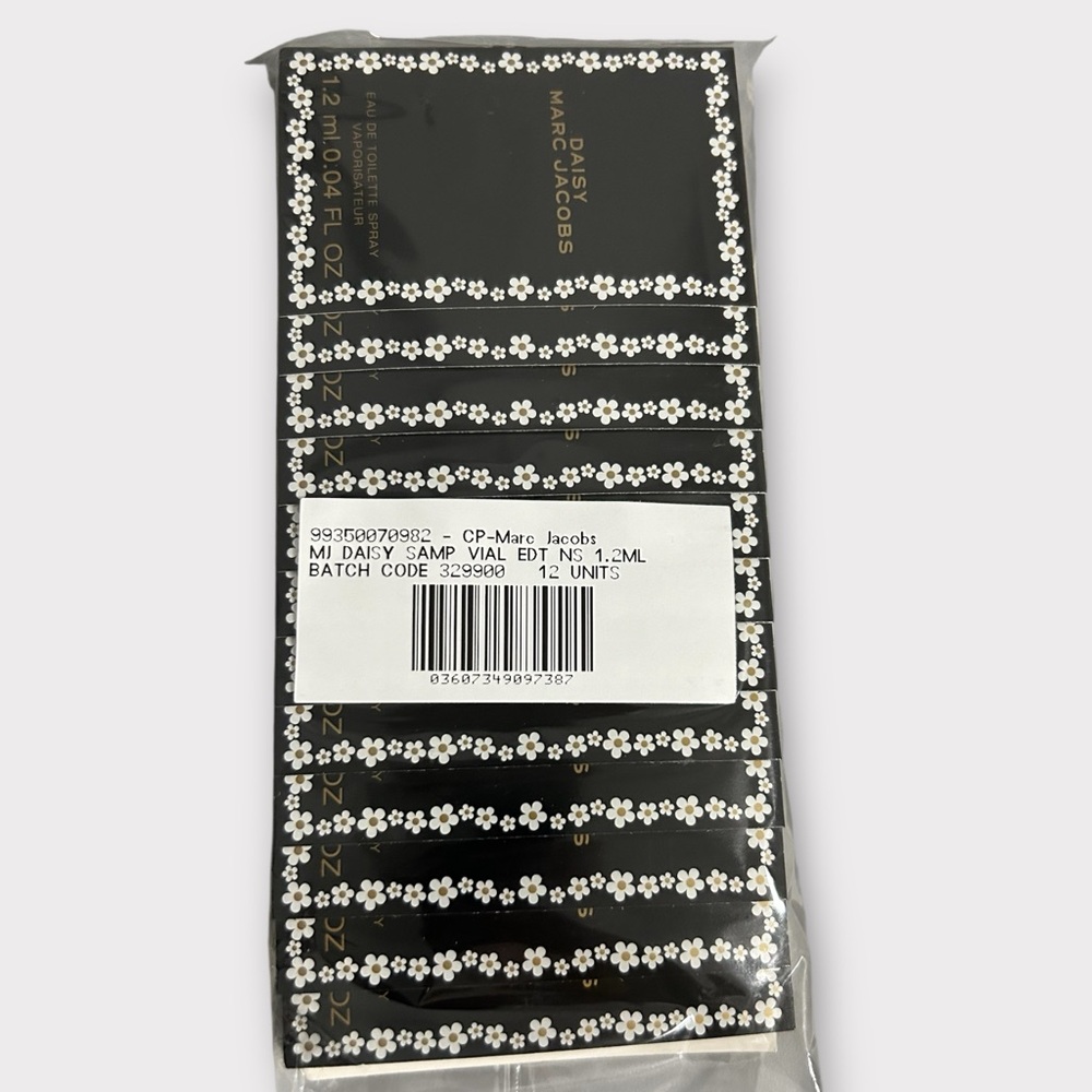 Marc Jacobs Daisy Black EDT Spray Samples - 12 units
